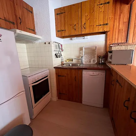 Apartment Appt. A - Parking, Wifi, Animaux Admis, 4 Pers. - Fr-1-198-176